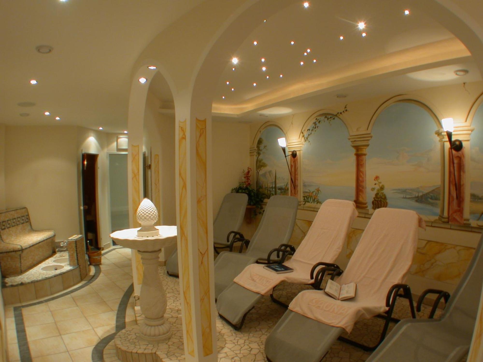 Hotel Garni Pradella อิสชเกิล ภายนอก รูปภาพ