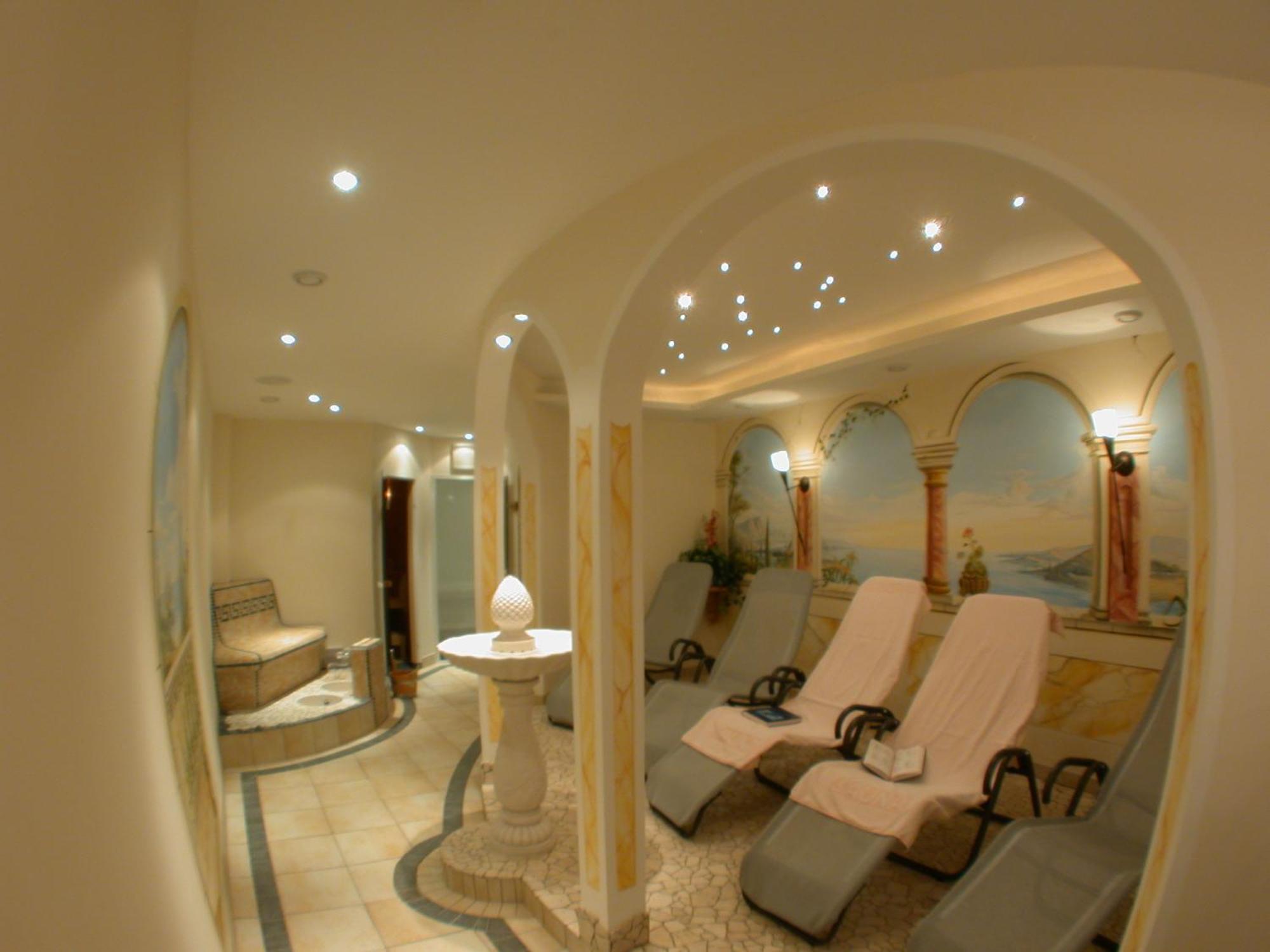 Hotel Garni Pradella อิสชเกิล ภายนอก รูปภาพ